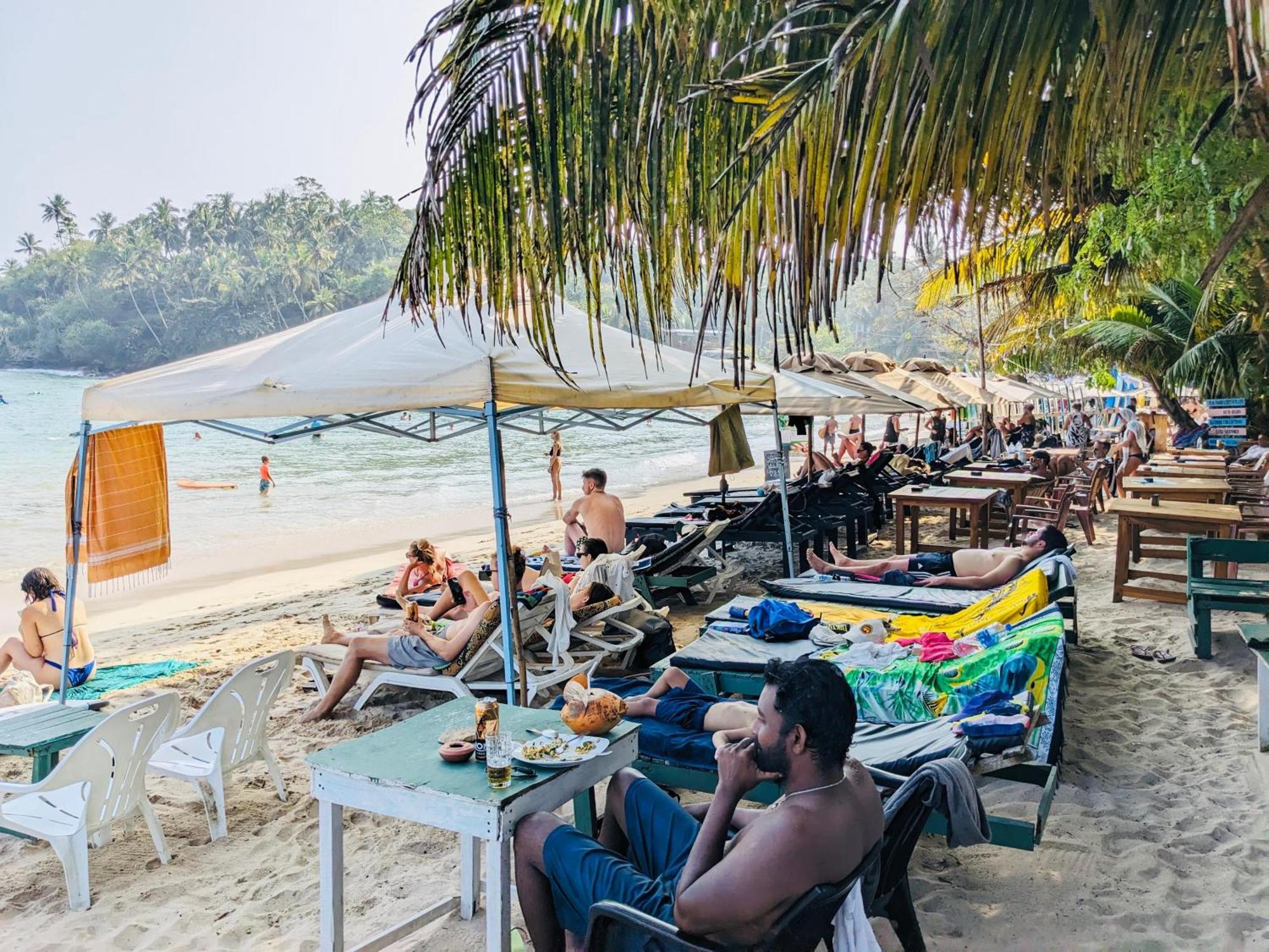 Silent Cabana And Restaurant Marakolliya, Тангалле Екстер'єр фото